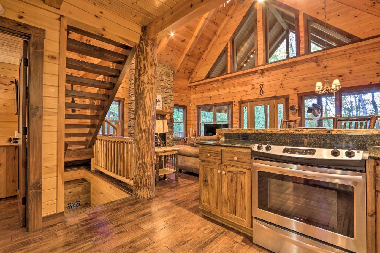 Serenity Now With Fire Pit And Game Room! Logan